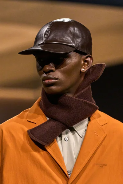 Look 146